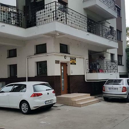 Tina Apartament 2 Craiova Eksteriør billede